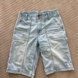 American Eagle Dreamy Drape Stretch Low-Rise Baggy Bermuda Cargo Denim Short